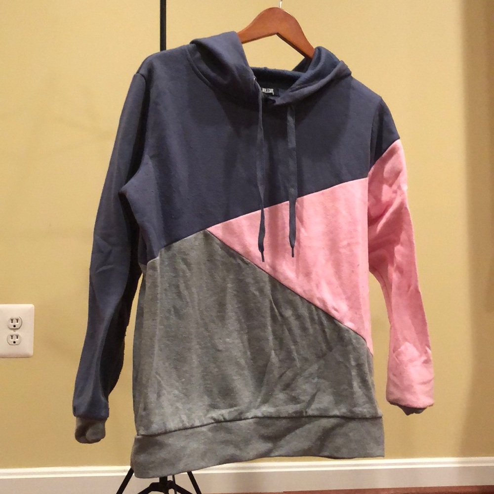 Tri-colored hoodie